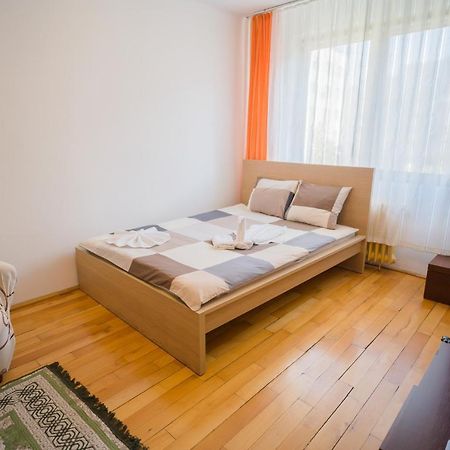 Rustic & Spacious 3Br Apartment Bukurešť Exteriér fotografie